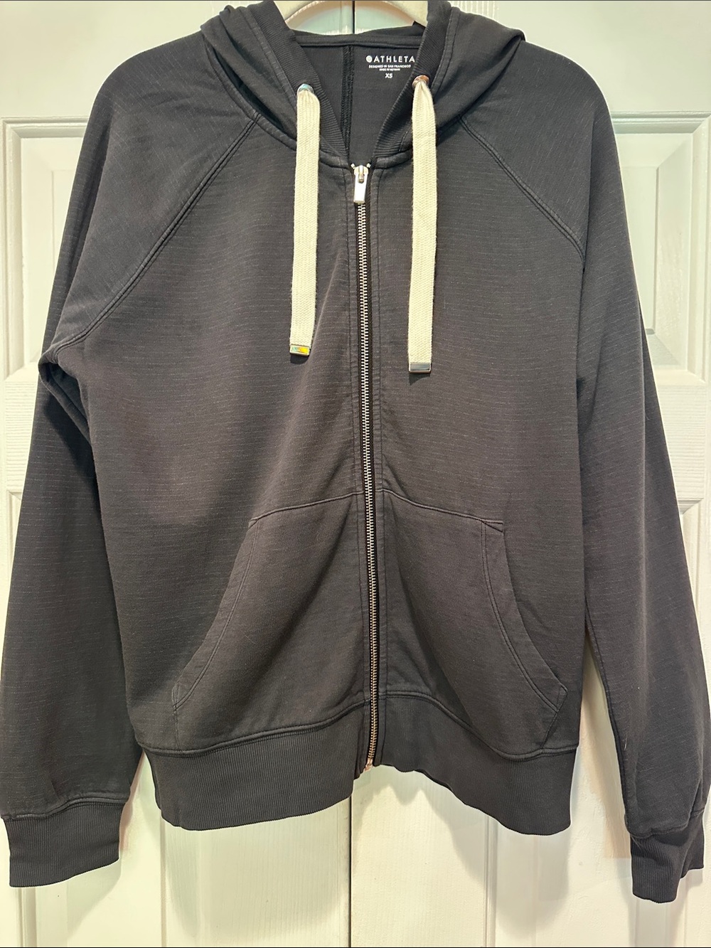 Athleta Women’s Full Zip Sundown Hoodie in Black NWOT Size XS
